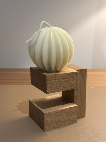 Oak candle holder